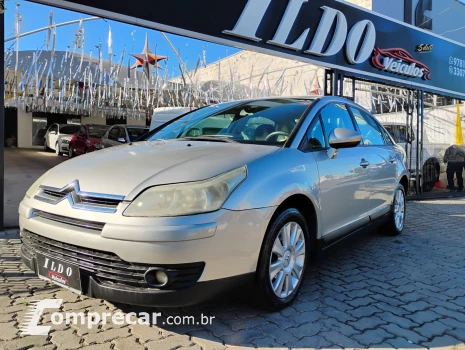 CITROEN C4 2.0 GLX Pallas 16V 4 portas