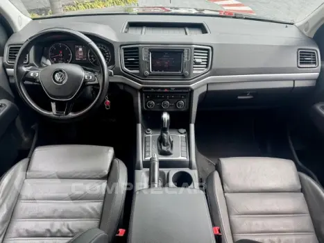 AMAROK - 3.0 V6 TDI HIGHLINE CD 4MOTION AUTOMÁTICO