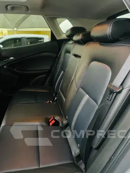 TRACKER 1.2 Turbo Premier