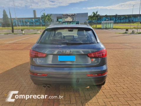 Audi Q3 1.4 TFSI Ambiente S Tronic 4 portas