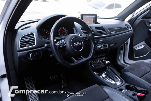 Audi RS Q3 2.5 TFSI Quattro 20V 340cv 4 portas
