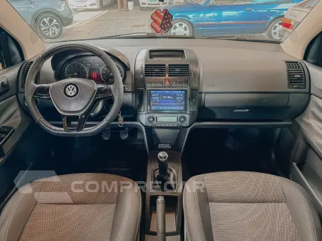 POLO SEDAN 1.6 MI Comfortline 8V