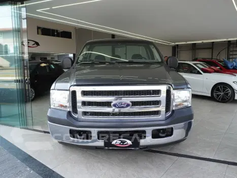 F-250 4.2 XLT 4X2 CS TURBO DIESEL 2P MANUAL