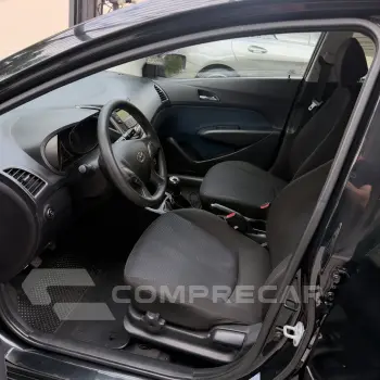 HB20 1.6 Comfort Style 16V