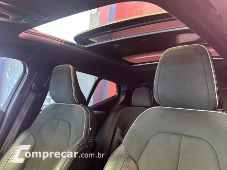 XC 40 2.0 T5 GASOLINA MOMENTUM AWD GEARTRONIC