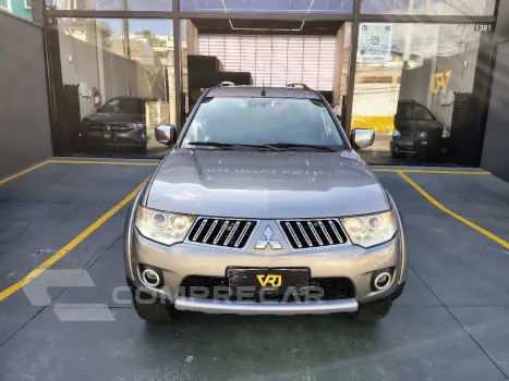 Pajero DAKAR/HPE 3.5 4x4 Flex 5p Aut.