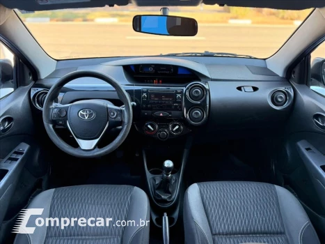 ETIOS 1.5 X PLUS SEDAN 16V FLEX 4P MANUAL