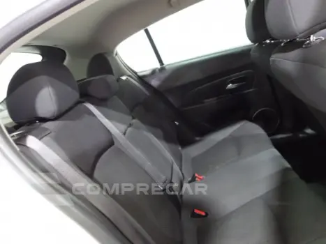CRUZE HATCH - 1.8 LT SPORT6 16V 4P MANUAL