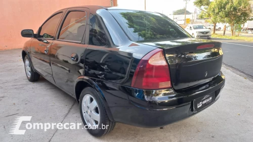 CORSA 1.4 MPFI Premium Sedan 8V