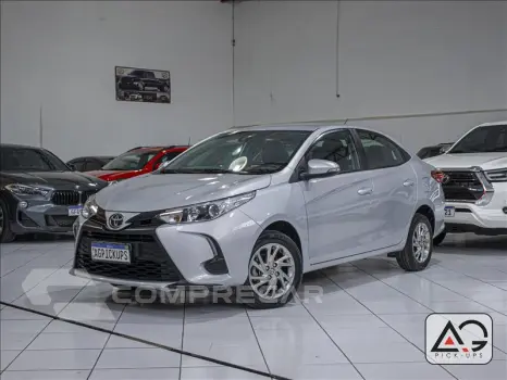 Toyota YARIS 1.5 16V Sedan XS Connect 4 portas