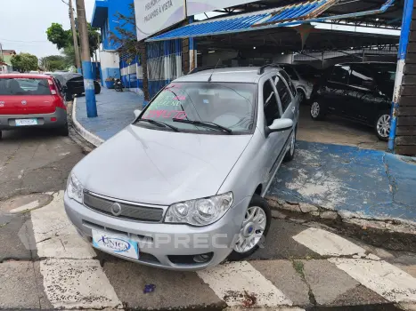 Fiat PALIO 1.8 MPI HLX Weekend 8V 4 portas