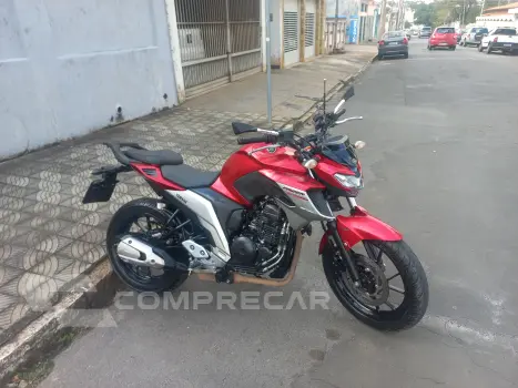 Fazer 250