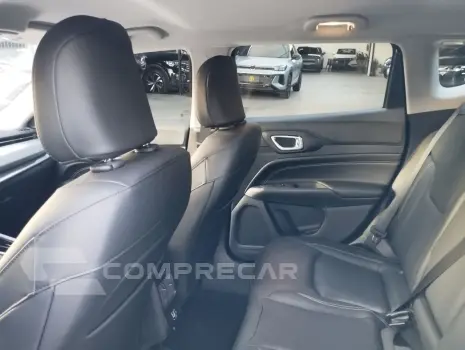 Compass 1.3 16V 4P FLEX LONGITUDE T270 TURBO AUTOMÁTICO