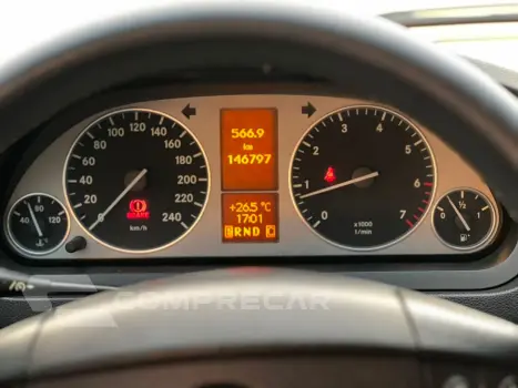 B 200 2.0 8V Gasolina 4P Automático