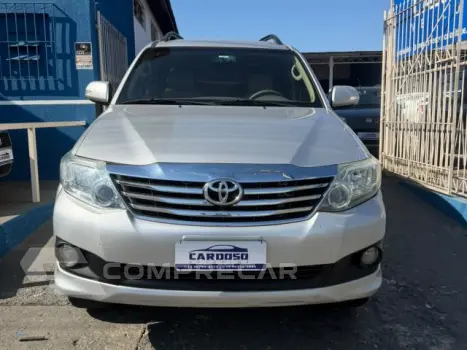 HILUX SW4 - 2.7 SR 4X2 16V 4P AUTOMÁTICO