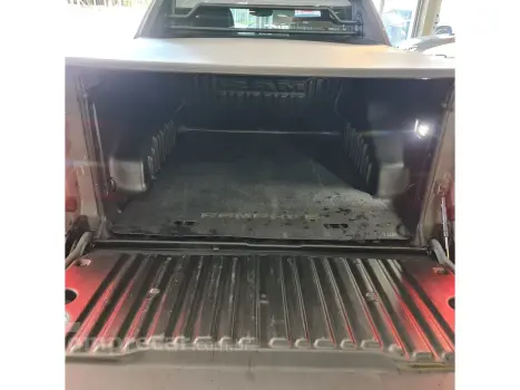 RAMPAGE 2.0 HURRICANE 4 TURBO GASOLINA REBEL 4X4 AUTOMÁTICO