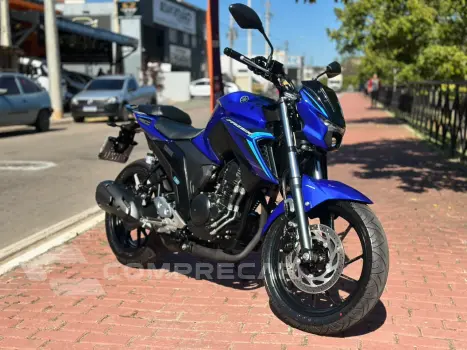FZ25 FAZER
