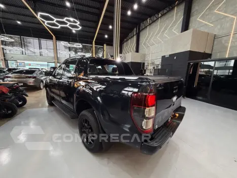 RANGER 2.2 BLACK 4X2 CD 16V DIESEL 4P AUTOMÁTICO