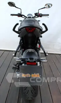 TRIUMPH TRIDENT 660
