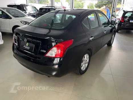 VERSA SL 1.6 16V Flex Fuel 4p Mec.