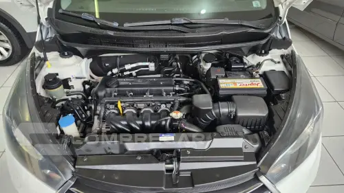 HB20 1.6 Comfort Plus 16V manual