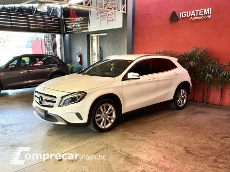 Mercedes-Benz GLA 200 1.6 CGI ADVANCE 16V TURBO FLEX 4P AUTOMÁTICO 4 portas