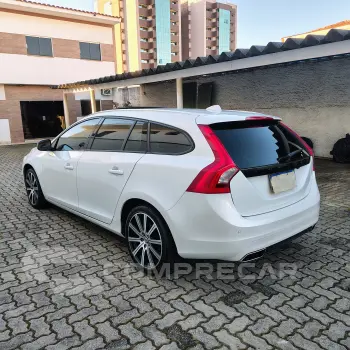 V60 2.0 T4 Momentum