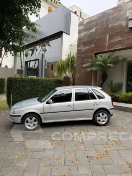 Volkswagen GOL 1.6 CL 8V 4 portas