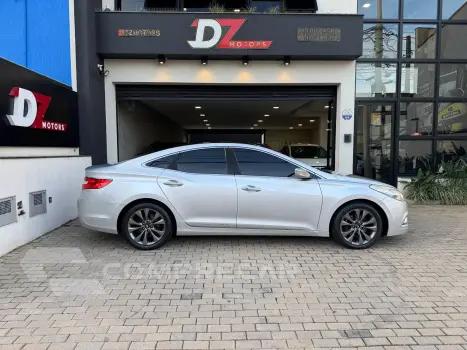 AZERA 3.0 MPFI GLS V6 24V