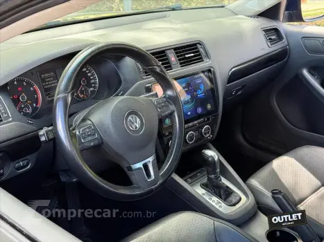 JETTA 2.0 COMFORTLINE FLEX 4P TIPTRONIC