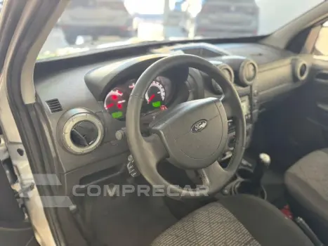 ECOSPORT 1.6 FREESTYLE 8V FLEX 4P MANUAL