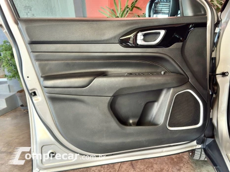 COMMANDER 1.3 T270 TURBO FLEX LIMITED AT6