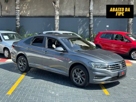 Volkswagen JETTA 1.4 250 TSI Comfortline 4 portas