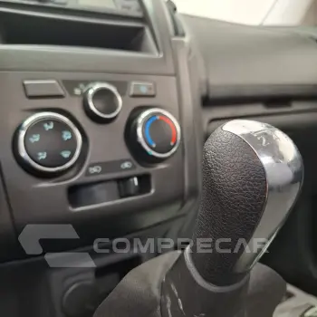 S10 2.4 LS 4X2 CD 8V