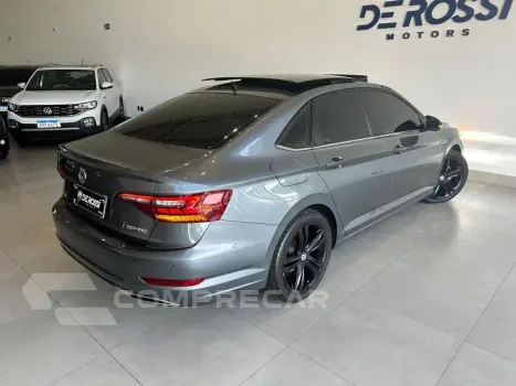 JETTA R-LINE 250 TSI 1.4 FLEX 16V AUT.