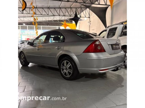 MONDEO - 2.0 GHIA 16V 4P AUTOMÁTICO