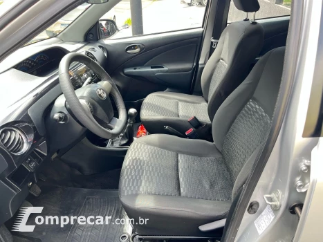 ETIOS XLS Sedan 1.5 Flex 16V 4p Mec.