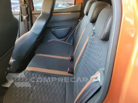 Kwid KWID OUTSIDER 1.0 Flex 12V 5p Mec.