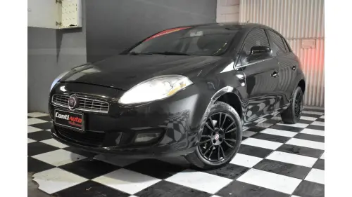 Fiat BRAVO - 1.8 ESSENCE 16V 4P AUTOMATIZADO 4 portas