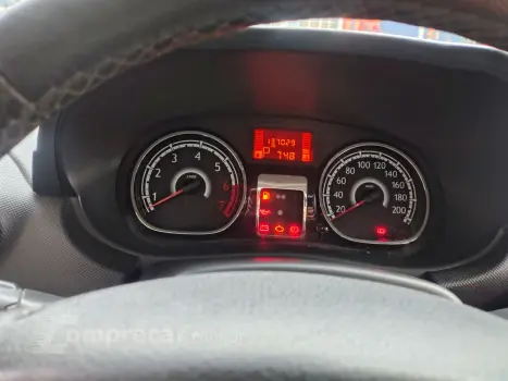 SANDERO 1.6 PRIVILEGE 8V