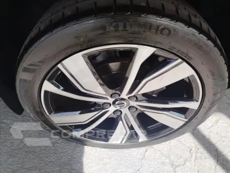 XC40 1.5 T5 Hybrid Inscription Geartronic