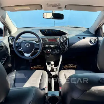 ETIOS CROSS 1.5 Flex 16V 5p Mec.