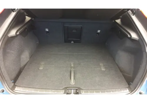 C40 P8 RECHARGE TWIN ELECTRIC ULTIMATE AWD