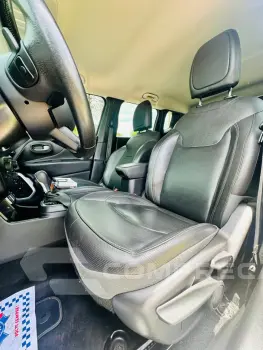 RENEGADE 1.8 16V Longitude