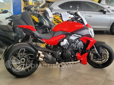 DIAVEL V4 1158
