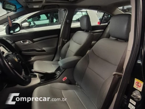 CIVIC - 1.8 EXS 16V 4P AUTOMÁTICO