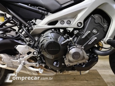 MT-09  ABS