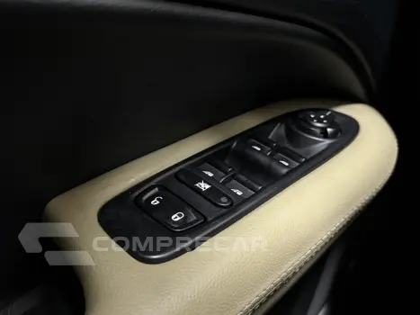 COMPASS 2.0 16V FLEX LONGITUDE AUTOMÁTICO