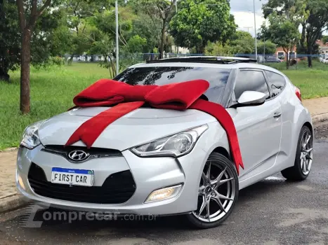 Hyundai VELOSTER 1.6 16V GASOLINA 3P AUTOMÁTICO 4 portas