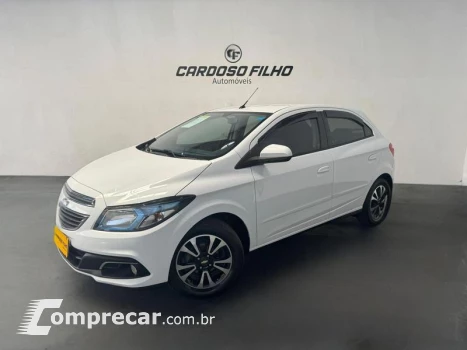 CHEVROLET ONIX 1. 4MT LTZ 4 portas